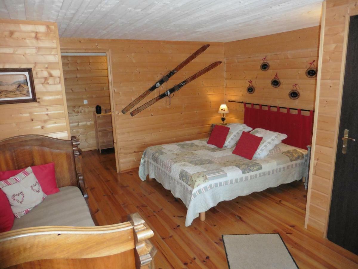 Chalet De Barraou Bed and Breakfast Binos Exterior foto
